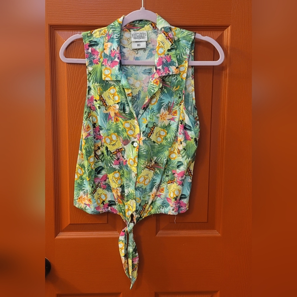 Spongebob tie front shirt size M